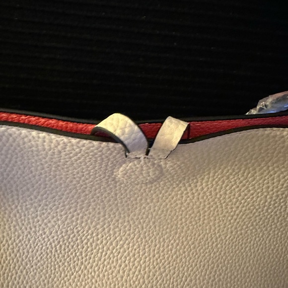 Mary Kay Cream and Rose Faux Leather Tote - Picture 4 of 10